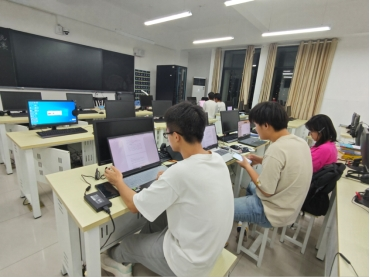 WilliamHill中文官方网站第十四届大学生数学建模竞赛暨全国大学生数学建模竞赛校内选拔赛圆满落幕